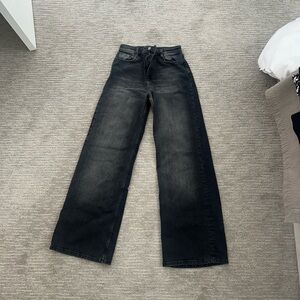 Zara Wide-Leg Black Jeans
